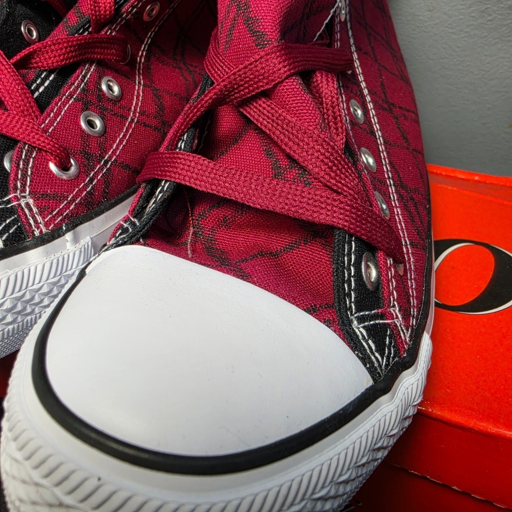 Men's Size 10 Collection'O Sport Shoes H-6041 Dark Red Black Canvas High Top - Picture 8 of 11